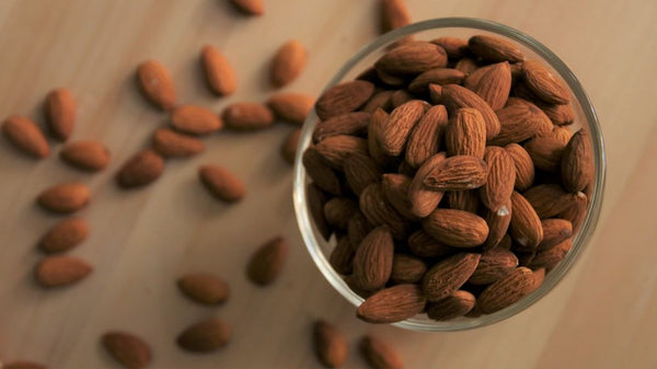 Raw Almond Nuts (1kg)
